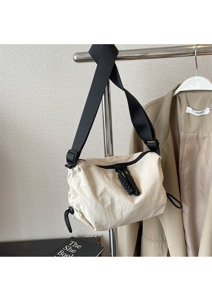Kanvas Çanta Kadın Büyük Kapasiteli 2024 Yeni Rahat Çok Yönlü Banliyö Omuz Crossbody Çanta Hafif Seyahat Çantası (Yurt Dışından) fiyatları