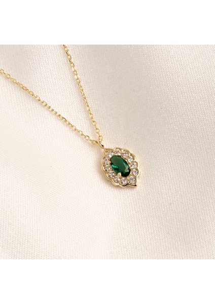 Gümüş Kolye - Zümrüt Oval Taşlı 925 Ayar Gümüş Kolye fiyatları