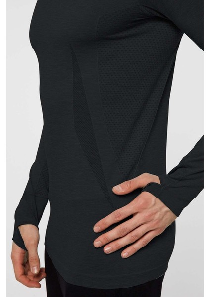 Maine T-Shirt Siyah fırsatları