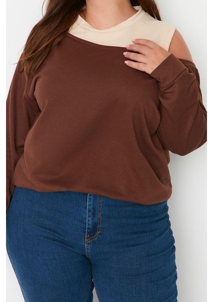 Kadın Büyük Beden Moda Regular Bisiklet Yaka Standart Kol Regular Omuz Detaylı Ince Örme Sweatshirt fiyatları