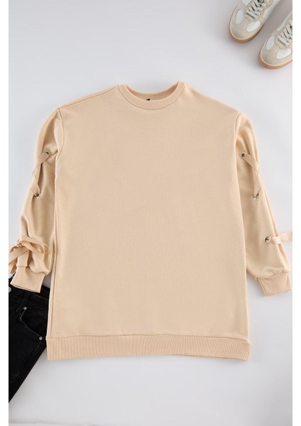 Kadın Tesettür Moda Şık Oversize Bisiklet Yaka Düşük Kol Uzun Bağcık Detaylı Sweatshirt