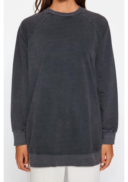 Kadın Tesettür Moda Şık Regular Bisiklet Yaka Standart Kol Regular Yıkamalı Örme Sweatshirt