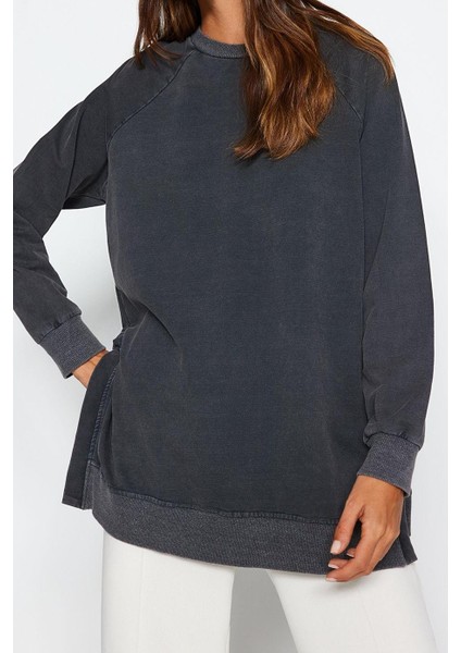 Kadın Tesettür Moda Şık Regular Bisiklet Yaka Standart Kol Regular Yıkamalı Örme Sweatshirt fırsatları