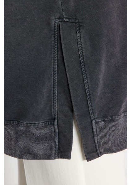 Kadın Tesettür Moda Şık Regular Bisiklet Yaka Standart Kol Regular Yıkamalı Örme Sweatshirt indirimleri