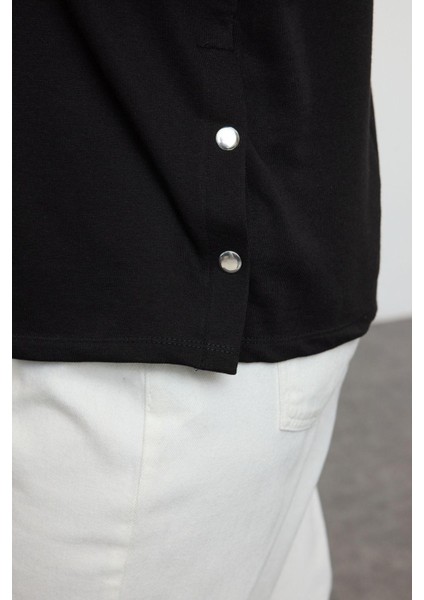 Kadın Büyük Beden Bisiklet Yaka Standart Kol Çıtçıt Detaylı Normal Kalıp Örme Sweatshirt