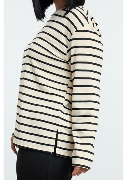 Kadın Büyük Beden Regular Bisiklet Yaka Standart Kol Regular Çizgili Normal Kalıp Örme Sweatshirt modelleri