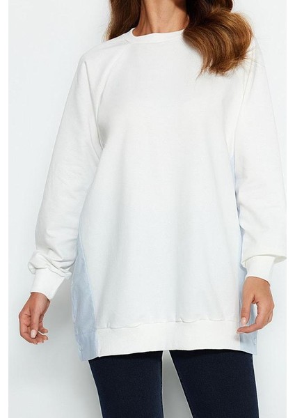 Kadın Tesettür Moda Şık Regular Bisiklet Yaka Standart Kol Regular Dokuma Parçalı Örme Tunik modelleri