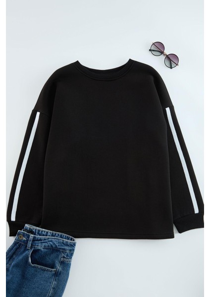 Kadın Büyük Beden Oversize Bisiklet Yaka Düşük Kol Uzun Şerit Geniş Kalıp Ince Örme Sweatshirt