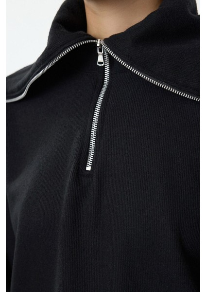 Kadın Relaxed Fermuarlı Yaka Standart Kol Selanik Triko Fermuarlı Yaka Normal Kalıp Örme Sweatshirt fırsatları