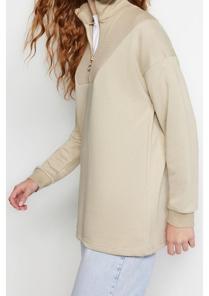 Kadın Tesettür Moda Şık Regular Dik Yaka Standart Kol Regular Fermuarlı Yaka Detaylı Örme Sweatshirt