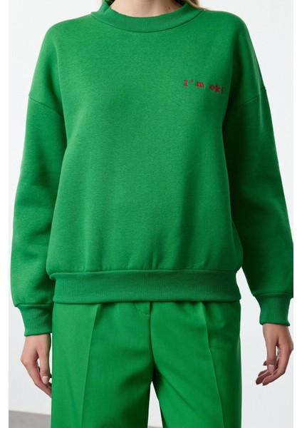 Kadın Bisiklet Yaka Düşük Kol Kalın Içi Polarlı Normal Kalıp Slogan Nakışlı Örme Sweatshirt