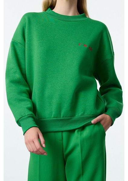 Kadın Bisiklet Yaka Düşük Kol Kalın Içi Polarlı Normal Kalıp Slogan Nakışlı Örme Sweatshirt modelleri