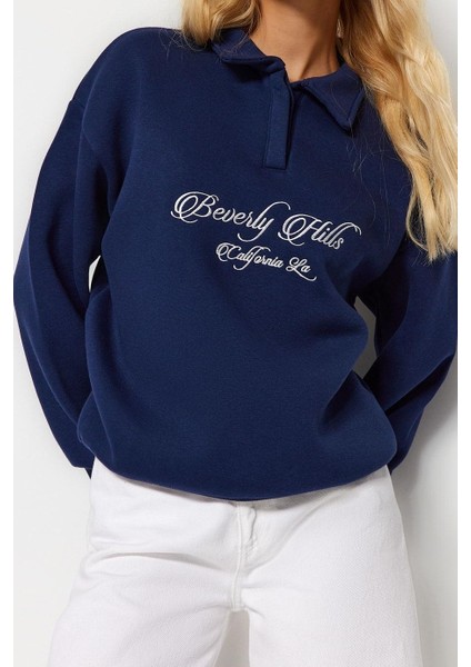 Kadın Oversize Gömlek Yaka Düşük Kol Uzun Gömlek Yaka Nakışlı Fit Kalın Içi Polarlı Örme Sweatshirt