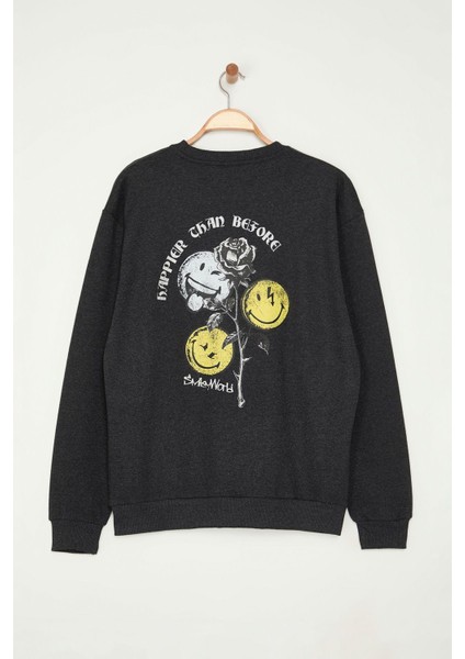 Kadın Moda Şık Bol Bisiklet Yaka Standart Kol Regular Smiley Lisans Unısex Geniş Kesim Sweatshirt fiyatları
