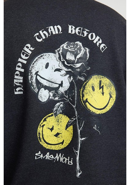 Kadın Moda Şık Bol Bisiklet Yaka Standart Kol Regular Smiley Lisans Unısex Geniş Kesim Sweatshirt fırsatları