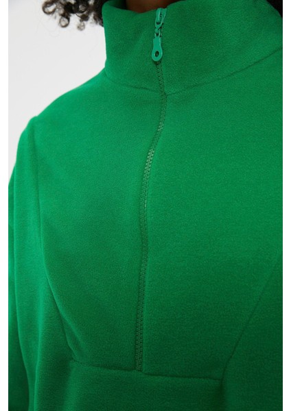 Kadın Moda Şık Regular Fermuarlı Yaka Düşük Kol Regular Fermuar Detaylı Polar Örme Sweatshirt