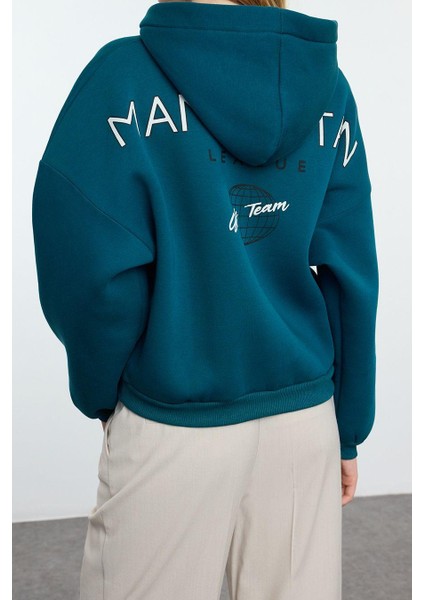 Kadın Moda Şık Relaxed Kapüşonlu Düşük Kol Crop Sırt Baskı Detaylı Kalın Içi Polarlı Örme Sweatshirt