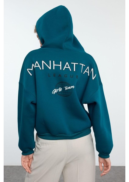 Kadın Moda Şık Relaxed Kapüşonlu Düşük Kol Crop Sırt Baskı Detaylı Kalın Içi Polarlı Örme Sweatshirt