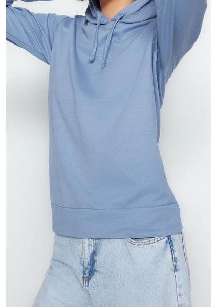 Kadın Moda Şık Regular Kapüşonlu Standart Kol Regular Ince Örme Sweatshirt