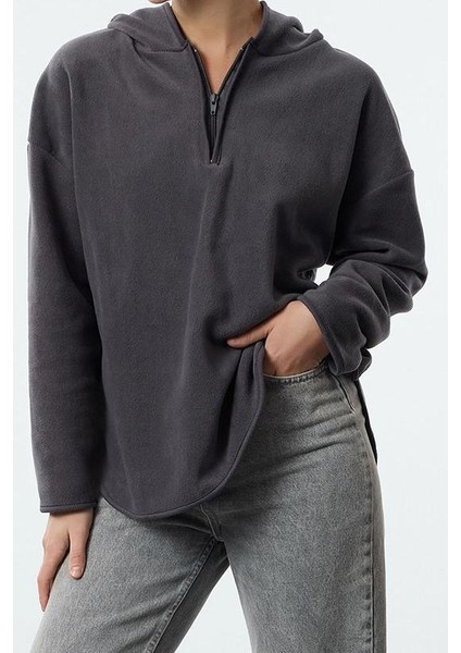 Kadın Moda Şık Bol Kapüşonlu Düşük Kol Uzun Kalın Polar ve Fermuarlı Geniş Kalıp Örme Sweatshirt