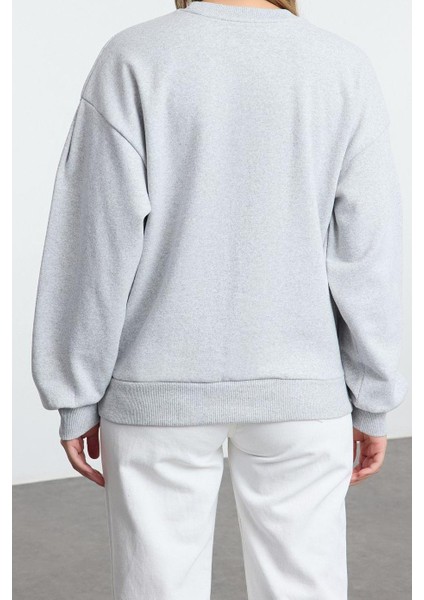 Kadın Bisiklet Yaka Balon Kol Kalın Içi Polarlı Minimal Baskılı Balon Kol Örme Sweatshirt indirimleri