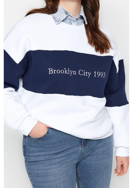 Kadın Büyük Beden Oversize Bisiklet Yaka Düşük Kol Kalın Içi Polarlı Nakış Detaylı Örme Sweatshirt