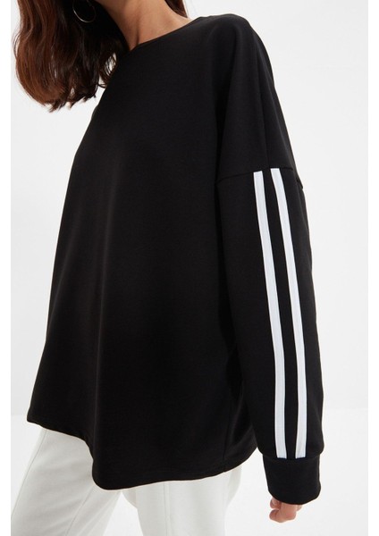 Kadın Moda Şık Oversize Bisiklet Yaka Düşük Kol Uzun Şerit Detaylı Geniş Kalıp Ince Örme Sweatshirt fırsatları