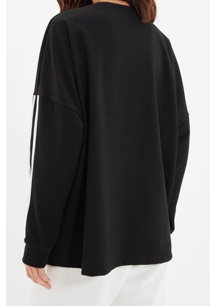 Kadın Moda Şık Oversize Bisiklet Yaka Düşük Kol Uzun Şerit Detaylı Geniş Kalıp Ince Örme Sweatshirt indirimleri