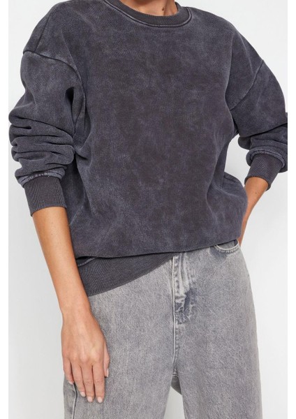 Kadın Moda Bol Bisiklet Yaka Düşük Kol Uzun Eskitme Kalın Içi Polarlı Geniş Kalıp Örme Sweatshirt fiyatları