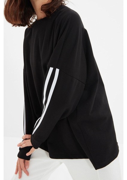 Kadın Moda Şık Oversize Bisiklet Yaka Düşük Kol Uzun Şerit Detaylı Geniş Kalıp Ince Örme Sweatshirt