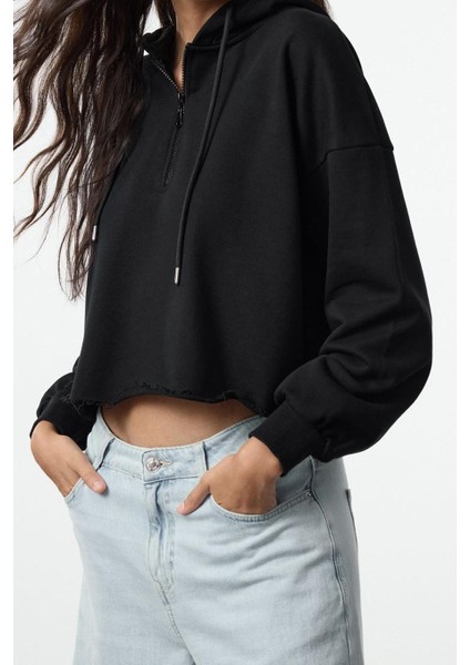 Kadın Relaxed Fermuarlı Yaka Düşük Kol Kalın Içi Polarlı Fermuarlı Crop Örme Sweatshirt fiyatları