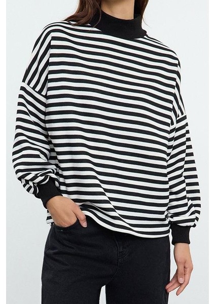 Kadın Oversize Dik Yaka Uzun Basic Çizgili Kalıp Yarım Balıkçı Kalın Polarlı Örme Sweatshirt
