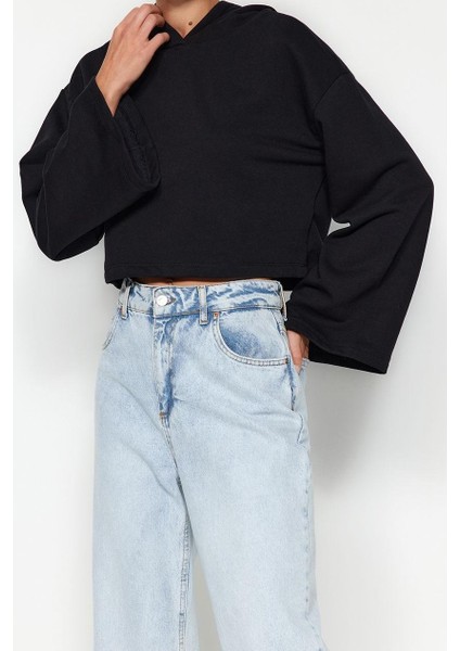 Kadın Kapüşonlu Ispanyol Kol Crop Kalın Polarlı Rahat Kesim Crop Ispanyol Kol Örme Sweatshirt