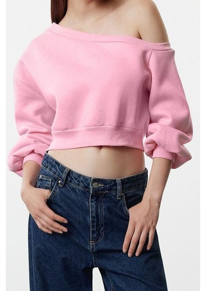 Kadın Asimetrik Yaka Balon Kol Crop Kalıp Kalın Içi Polarlı Crop Asimetrik Yaka Örme Sweatshirt