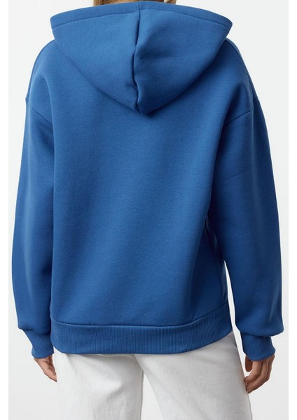 Kadın Moda Şık Bol Kapüşonlu Düşük Kol Uzun Geniş Kalıp Nakışlı Kalın Içi Polarlı Örme Sweatshirt