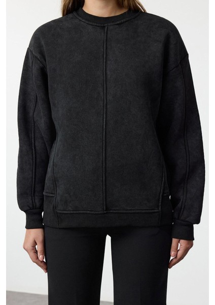 Kadın Regular Bisiklet Yaka Düşük Kol Regular Eskitme Kalın Içi Polarlı Normal Kalıp Örme Sweatshirt