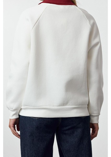 Kadın Moda Şık Bol Polo Yaka Düşük Kol Uzun Nakışlı Gneiş Kalıp Kalın Içi Polarlı Örme Sweatshirt