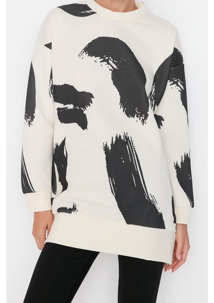 Kadın Tesettür Moda Şık Regular Bisiklet Yaka Düşük Kol Regular Beyaz Desenli Scuba Örme Sweatshirt fiyatları