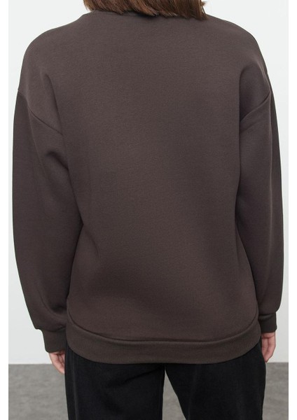 Kadın Bisiklet Yaka Düşük Kol Kalın Içi Polarlı Slogan Nakışlı Rahat Kalıp Örme Sweatshirt indirimleri