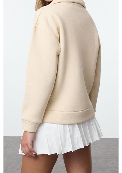 Kadın Bol Fermuarlı Yaka Düşük Kol Uzun Normal Kalıp Sloganlı Fermuarlı Kalın Içi Polarlı Sweatshirt indirimleri