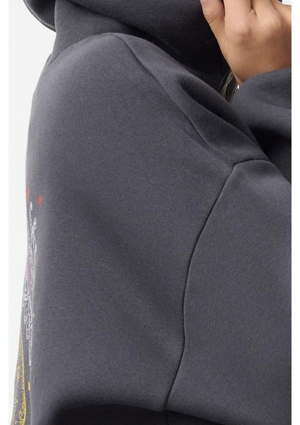 Kadın Moda Şık Bol Kapüşonlu Düşük Kol Uzun Kalın Içi Polarlı Baskılı Geniş Kalıp Örme Sweatshirt fırsatları