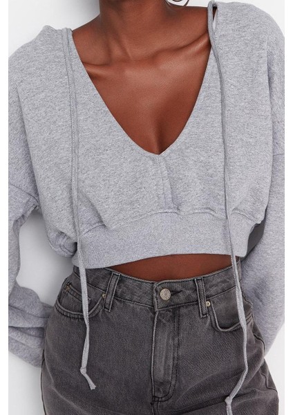 Kadın Relaxed Kapüşonlu Düşük Kol Crop Kalın Içi Polarlı V Yaka Rahat Kesim Crop Örme Sweatshirt