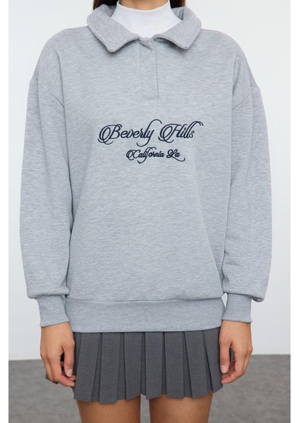 Kadın Oversize Gömlek Yaka Düşük Kol Uzun Gömlek Yaka Nakışlı Fit Kalın Içi Polarlı Örme Sweatshirt