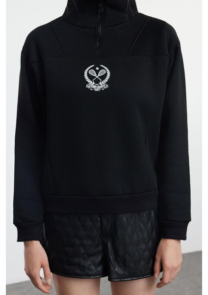 Kadın Fermuarlı Yaka Standart Nakışlı Normal Kalıp Kalın Polarlı Fermuarlı Yaka Örme Sweatshirt