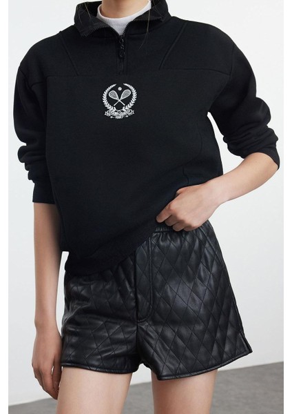 Kadın Fermuarlı Yaka Standart Nakışlı Normal Kalıp Kalın Polarlı Fermuarlı Yaka Örme Sweatshirt