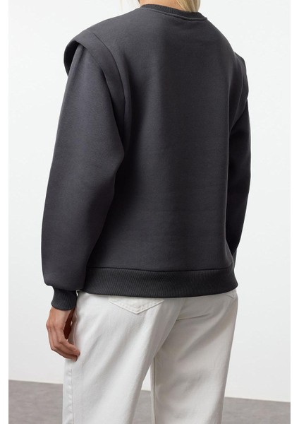 Kadın Moda Şık Regular Bisiklet Yaka Düşük Kol Regular Geniş Kalıp Kalın Içi Polarlı Örme Sweatshirt