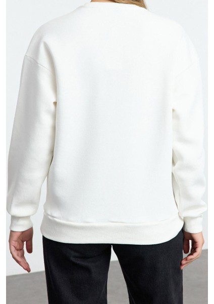 Kadın Moda Şık Bol Bisiklet Yaka Düşük Kol Uzun Ince Kurdele Detaylı Rahat Kesim Örme Sweatshirt indirimleri