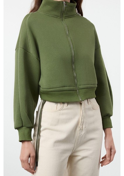 Kadın Fermuarlı Yaka Düşük Kol Normal Kalıp Fermuarlı Kalın Içi Polarlı Örme Sweatshirt