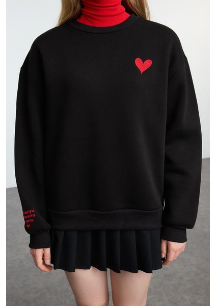Kadın Regular Bisiklet Yaka Düşük Kol Regular Nakışlı Normal Kalıp Kalın Içi Polarlı Örme Sweatshirt