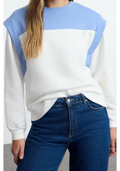 Kadın Moda Regular Bisiklet Yaka Düşük Kol Regular Kalın Içi Polarlı Normal Kalıp Örme Sweatshirt